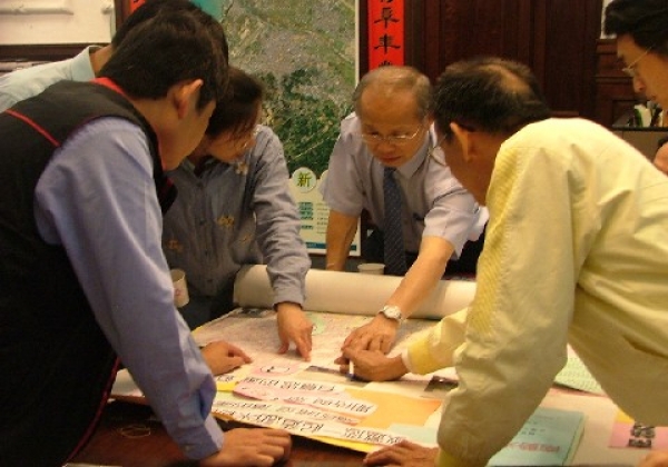 竹市2006年米粉商業同業公會代表4月6日（四）下午拜會林市長